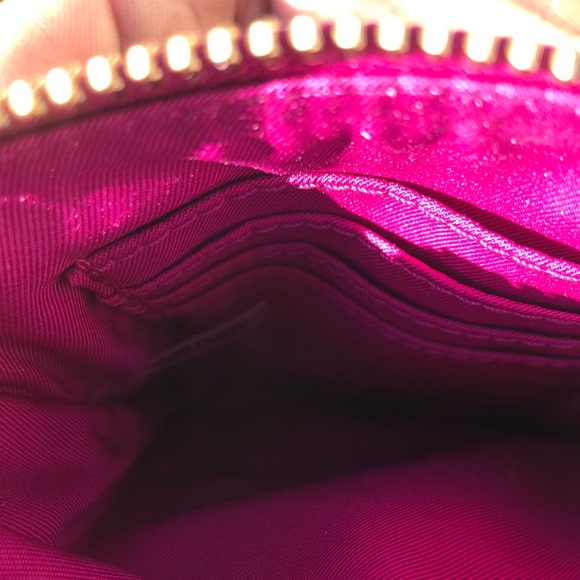 Tory Burch cell phone crossbody purse - Picture 6 of 7